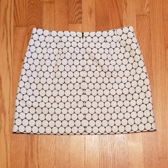J Crew Mini Skirt in Ivory Dot Jacquard Skirt - Picture 3 of 6